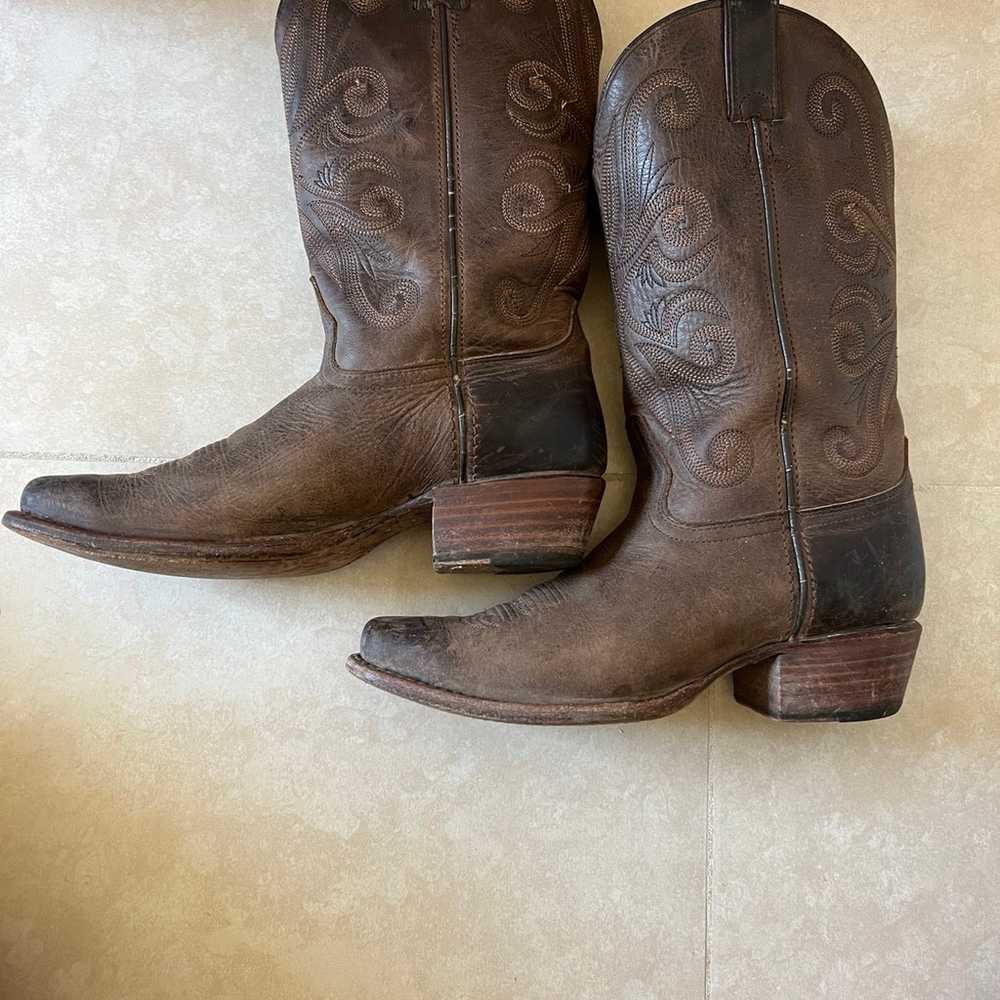 Woman’s Cowboy boots - image 4