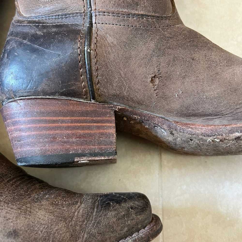 Woman’s Cowboy boots - image 6