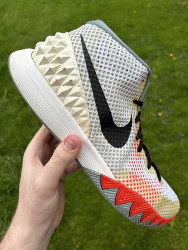 Nike Nike Kyrie 1 Home 2015 Size 12