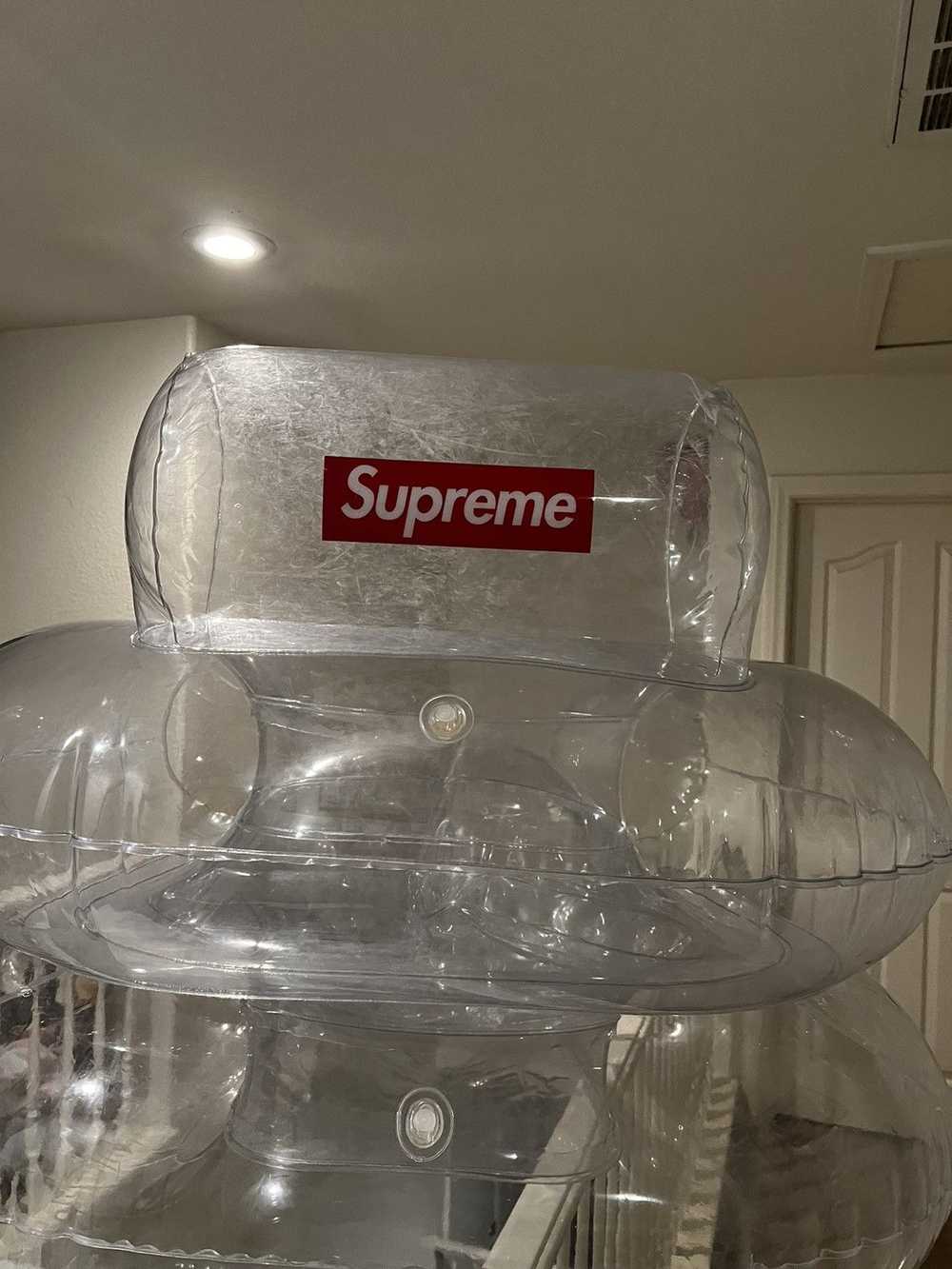 Supreme SUPREME INFLATABLE CHAIR - image 4