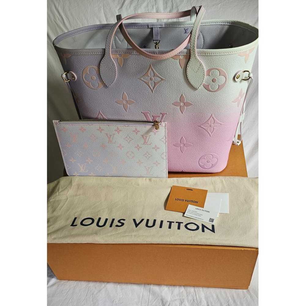 Louis Vuitton Neverfull cloth tote - image 10