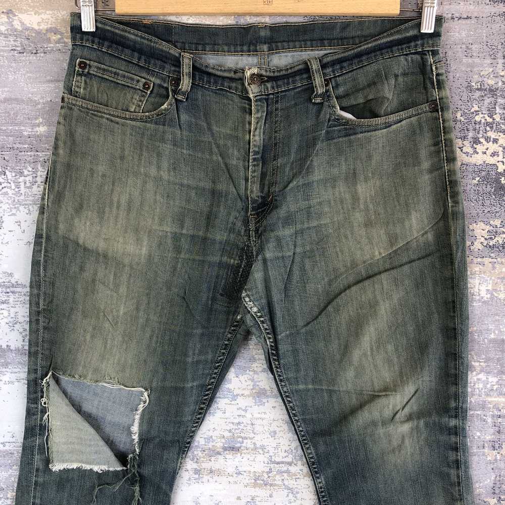 Levi's × Vintage Vintage Levi's Distressed Jeans … - image 3