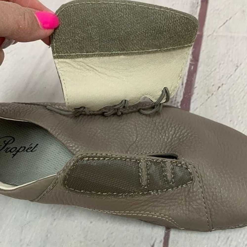 Propet Tawny Women's Loafers Beige Leather Walkin… - image 10