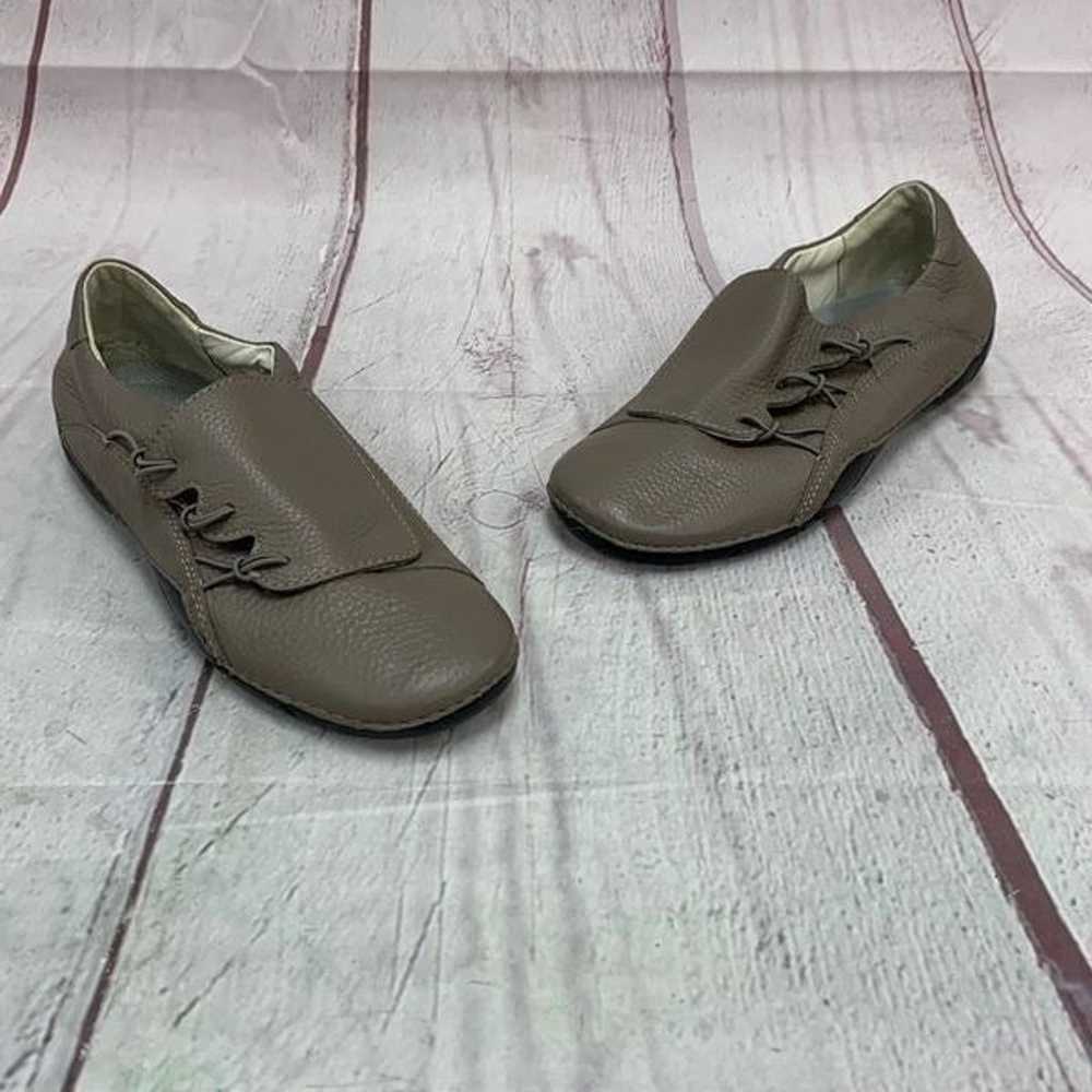 Propet Tawny Women's Loafers Beige Leather Walkin… - image 2