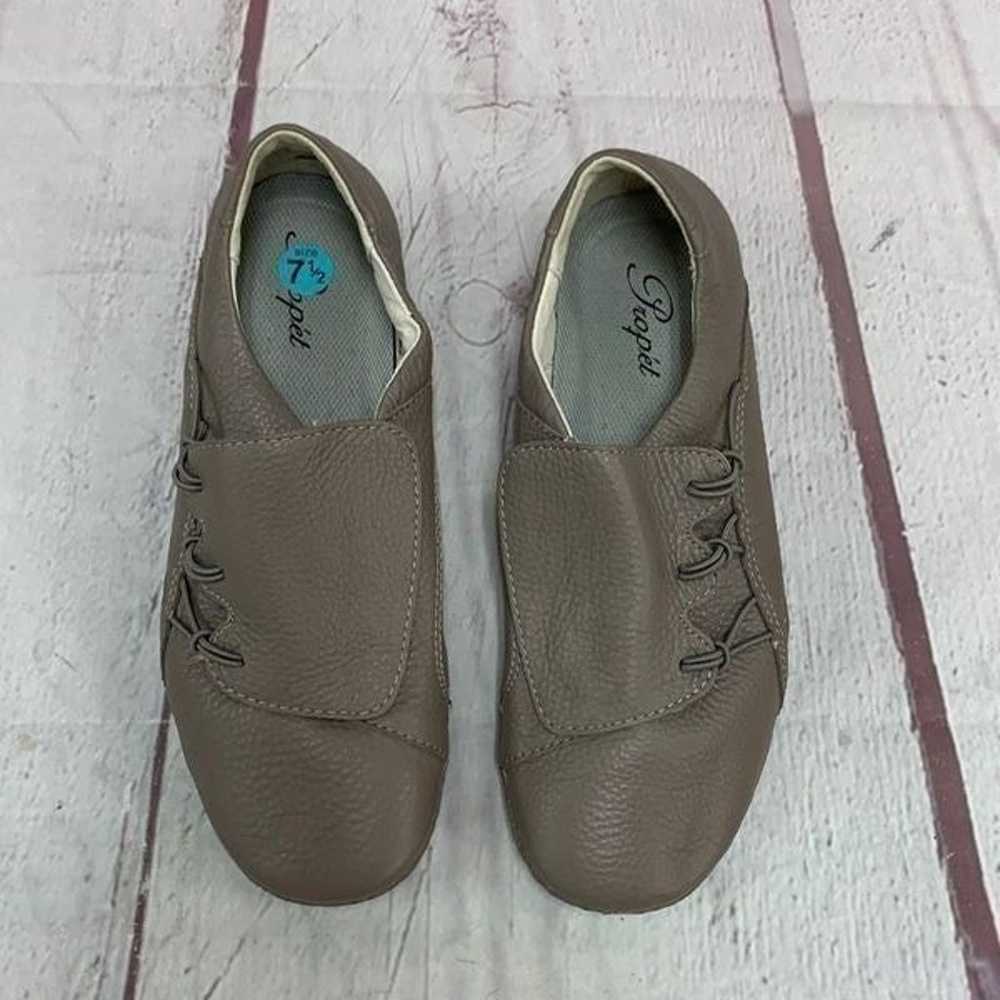 Propet Tawny Women's Loafers Beige Leather Walkin… - image 6