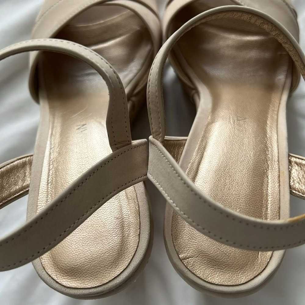 Stuart Weitzman Raffia Wedge Sandals Nude Color S… - image 7