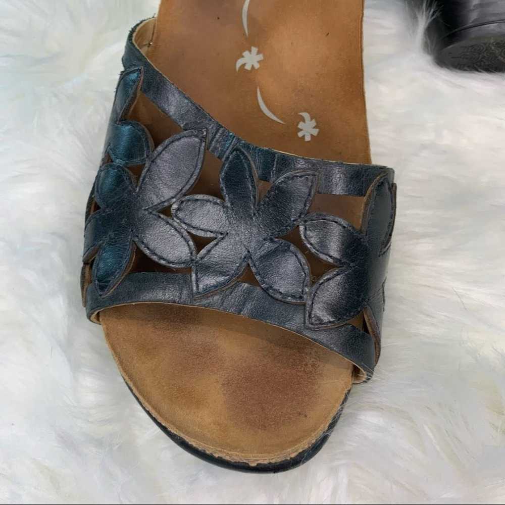 Dansko flower heels leather black - image 3