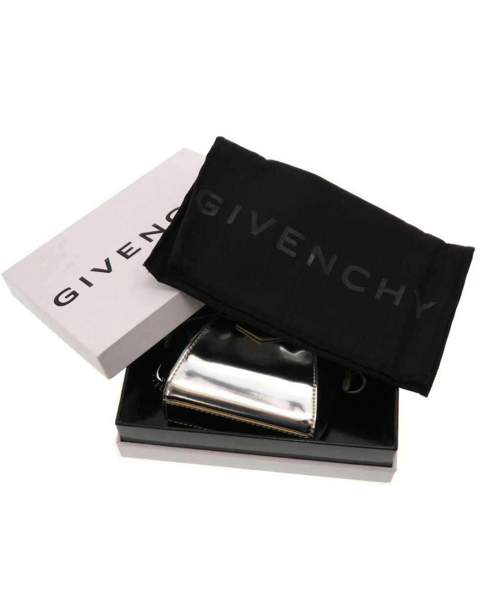 Givenchy Givenchy Antigona Patent Leather Shoulde… - image 2