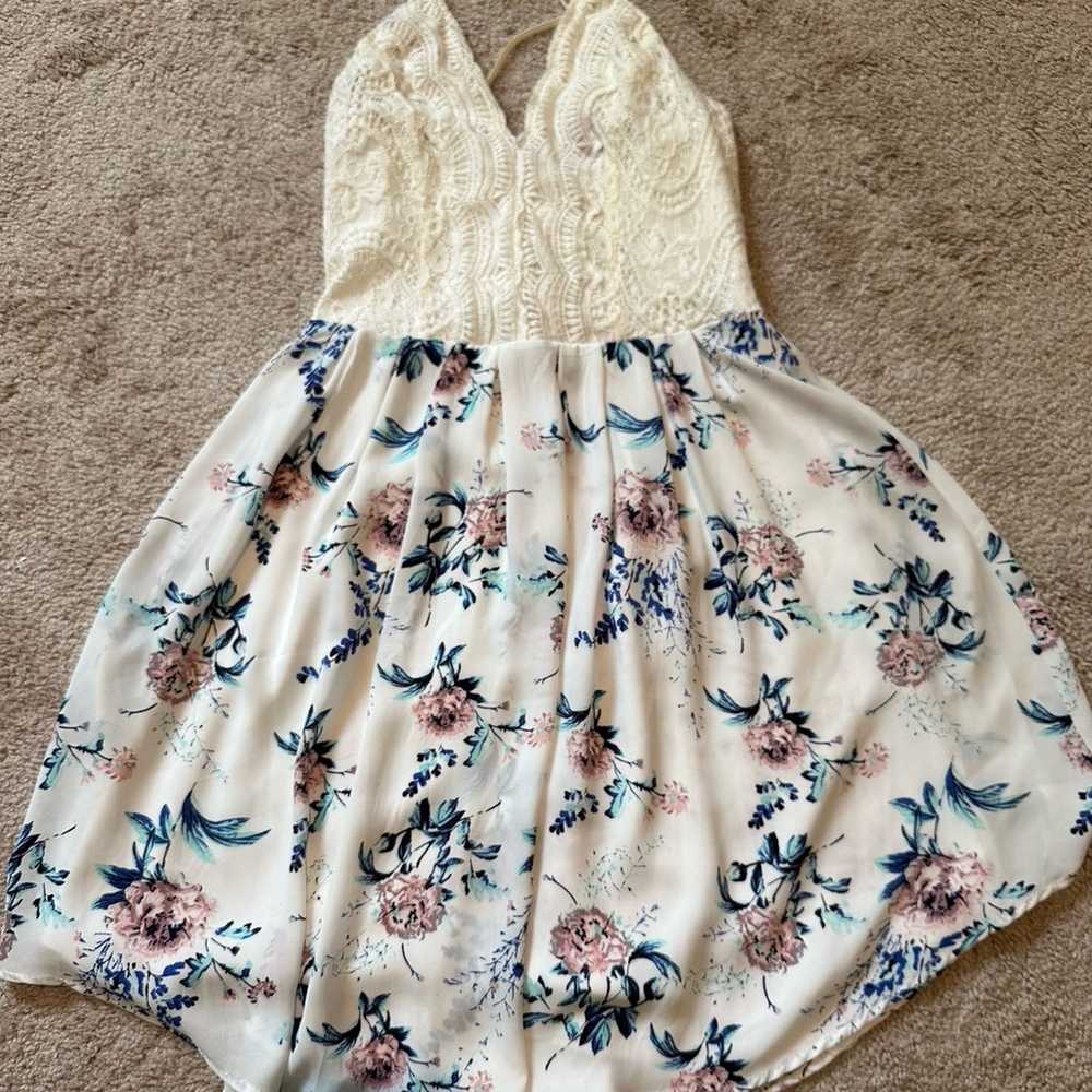 CHARLOTTE RUSSE Floral and Lace Dress - image 1