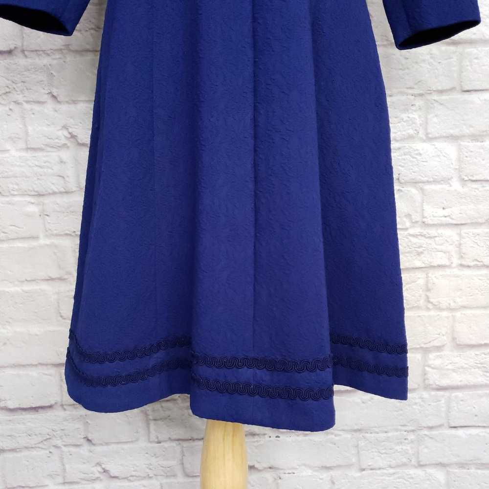 Vintage 70s Blue Textured Floral Fit Flare Dress … - image 6