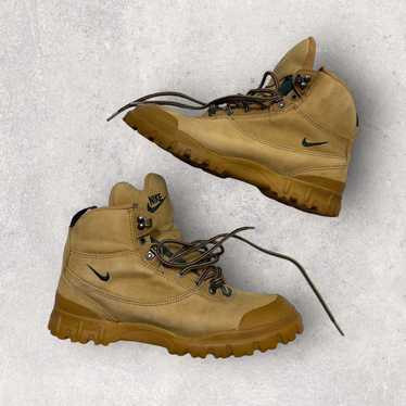 Nike × Vintage Vintage Nike boots 1995 - image 1