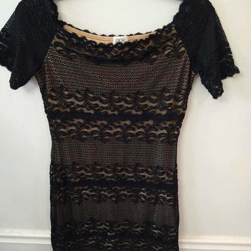 Cache small off-the-shoulder lace dress - image 3