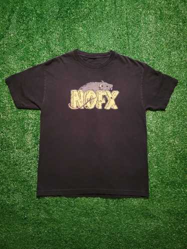 VTG NOFX T Shirt 2002 Concert top Tour Punk Rock Band Y2K Warped Large Yuck Rock