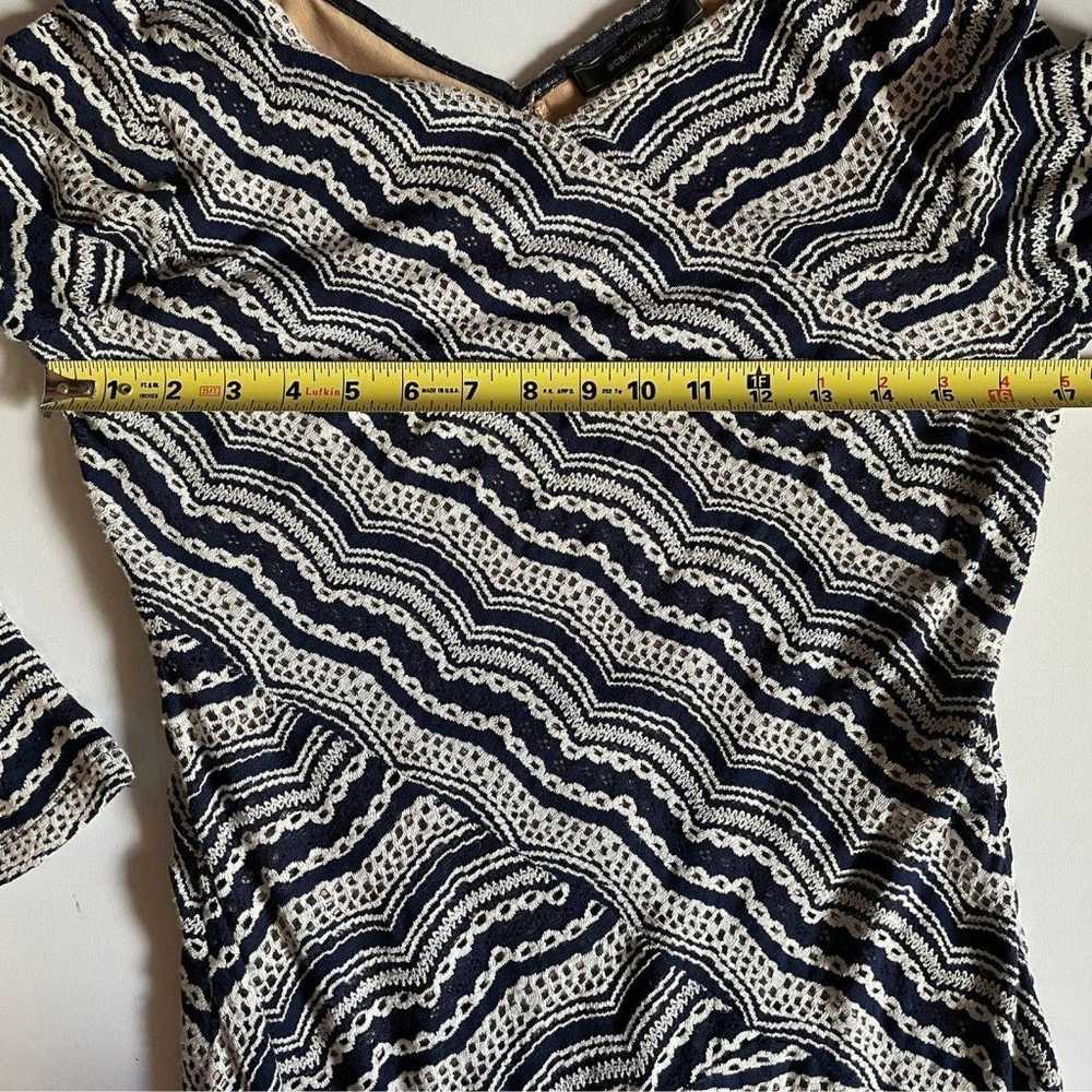 BCBGMAXAZRIA Crochet Bodycon Dress Size M - image 6