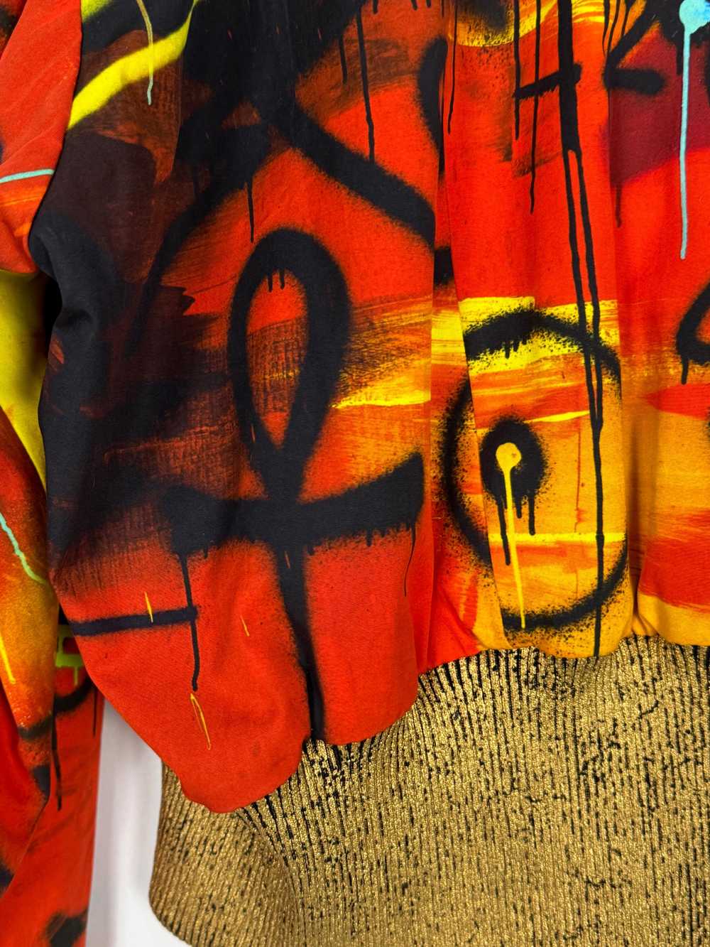 Product Details Chanel Multicolour Graffiti Bombe… - image 10