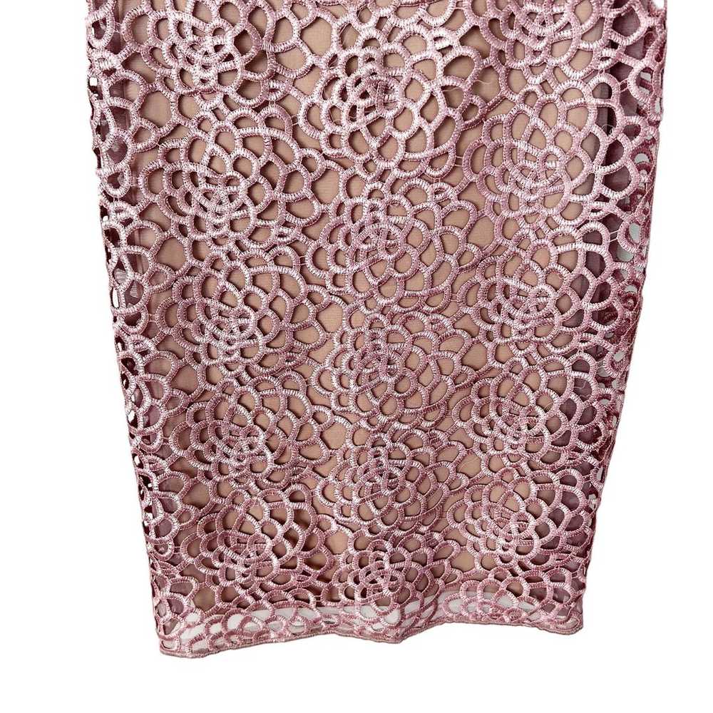 Tadashi Shoji Pink Lace Crochet Sheath Dress Sz 6 - image 4