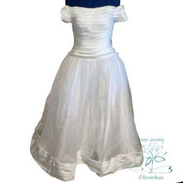Mori Lee White Wedding Dress - Size 10 - image 1
