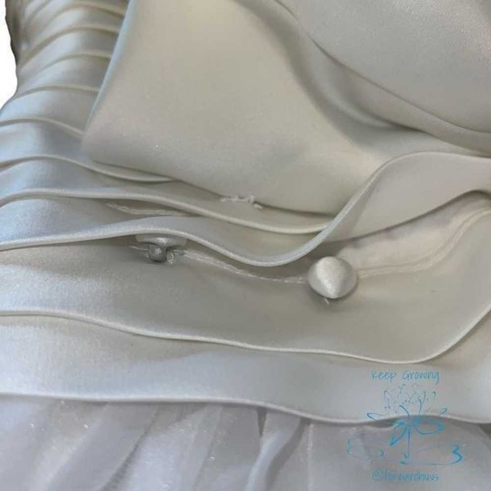 Mori Lee White Wedding Dress - Size 10 - image 9