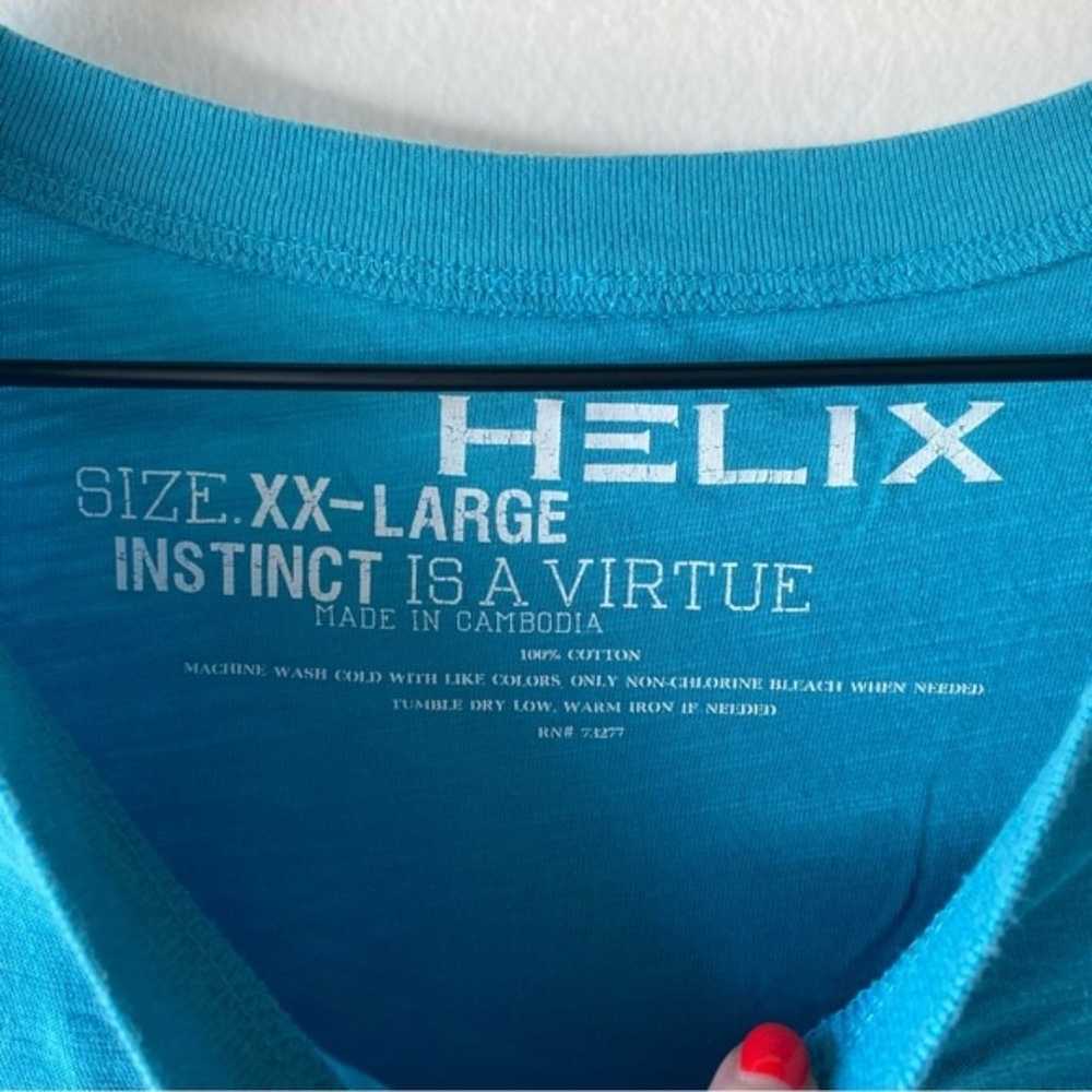 helix turquoise v-neck raw hem t-shirt - image 4