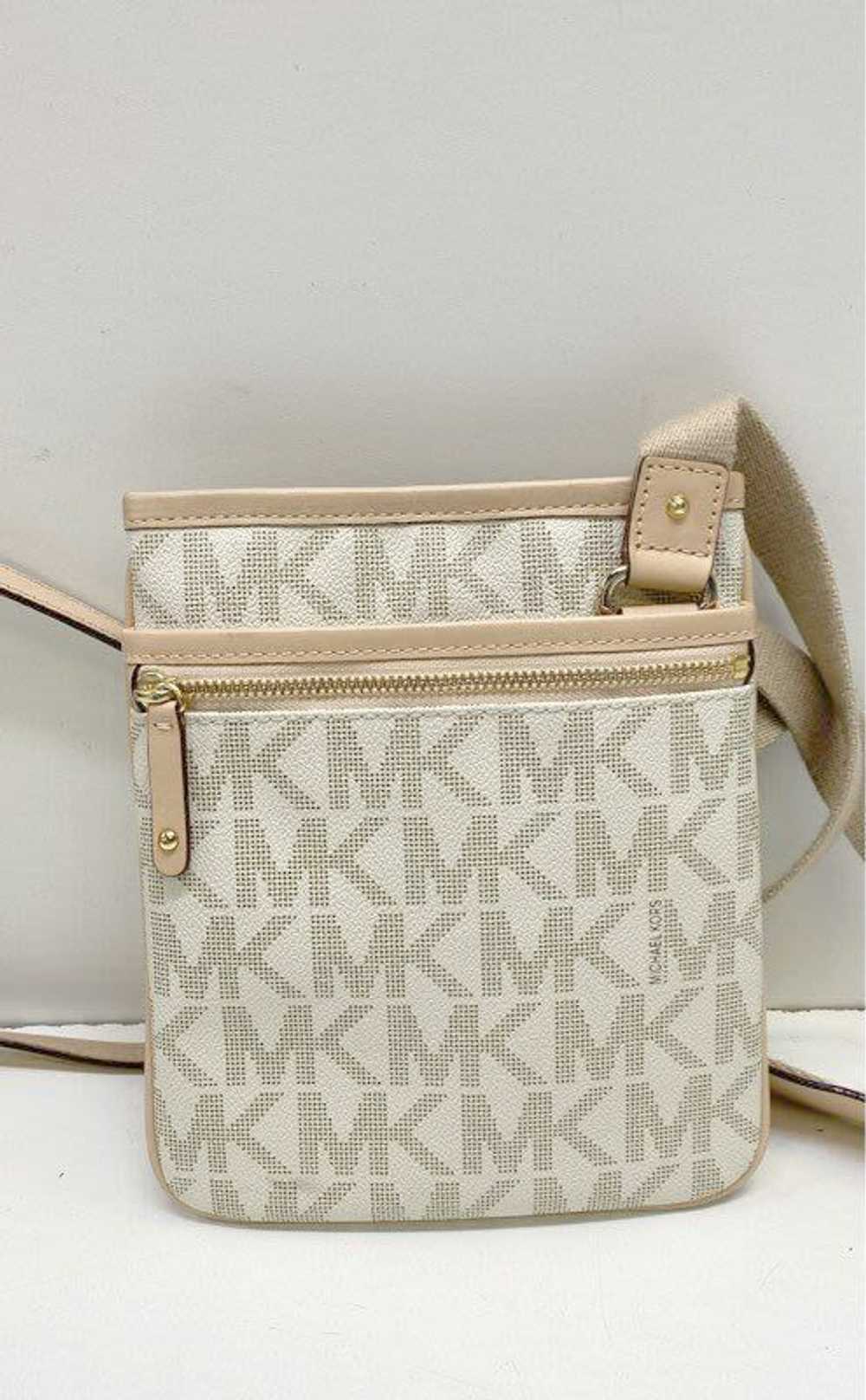 Michael Kors Assorted Bundle Lot Set of 3 Handbags - image 3