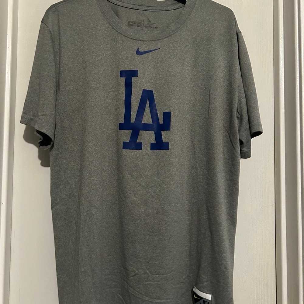 Men’s Nike Los Angeles dodgers dri fit t shirt L - image 1
