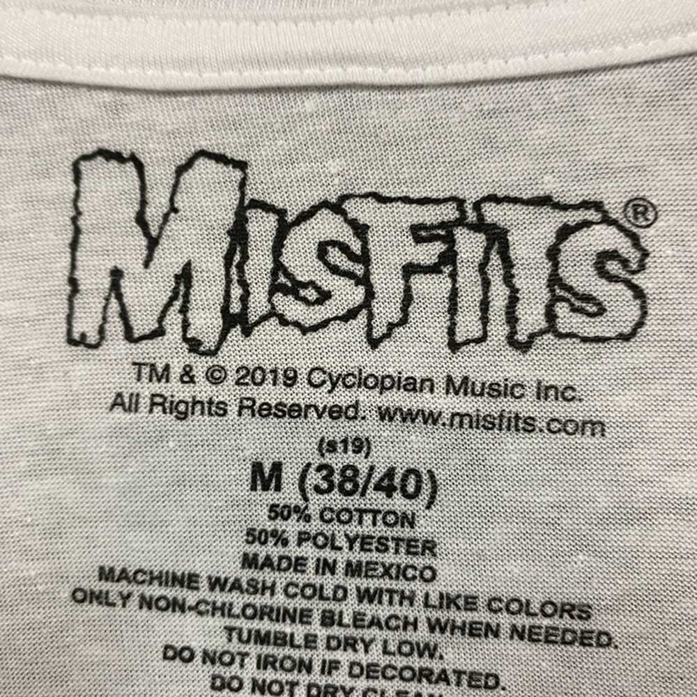 Misfits Crimson Ghost tshirt size medium - image 4