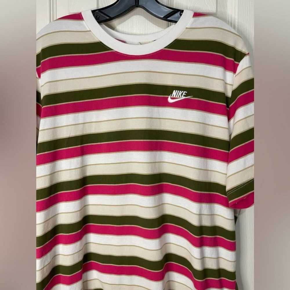 Nike Club White Sport Stripe 100% cotton Mens  T-… - image 3