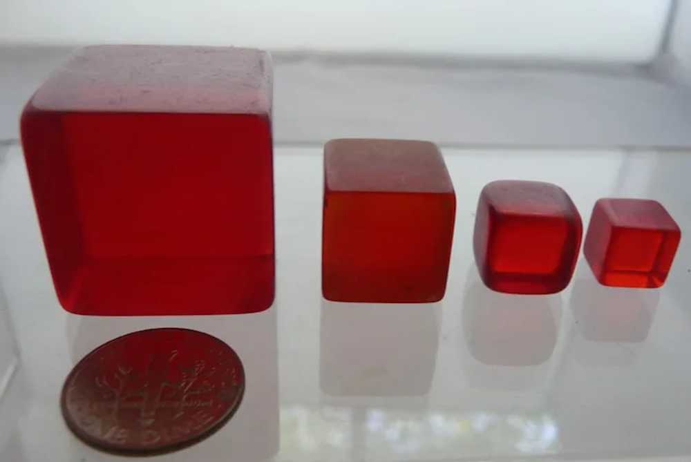 4 Different Prystal Red Bakelite Dice Cubes Undot… - image 5