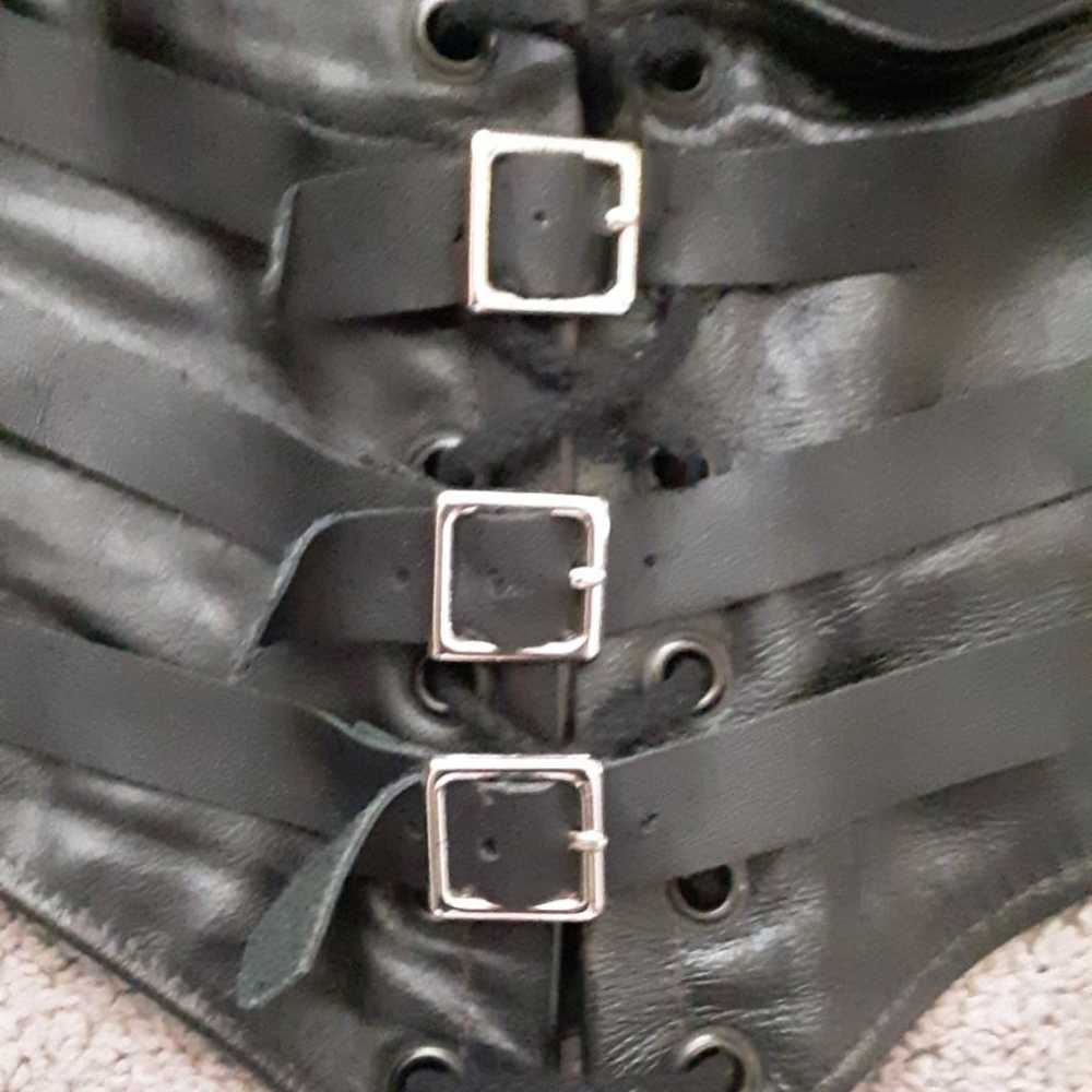 Renaissance Leather Vest - image 2
