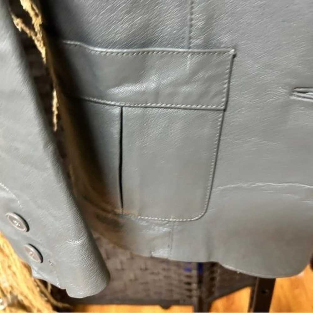 Newport News Vintage Gray Leather Jacket size 8 M… - image 11