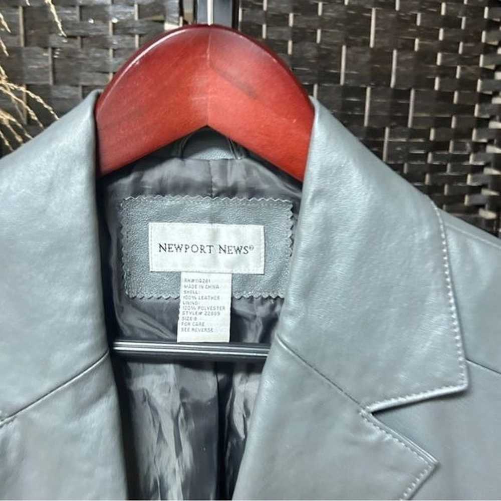 Newport News Vintage Gray Leather Jacket size 8 M… - image 9