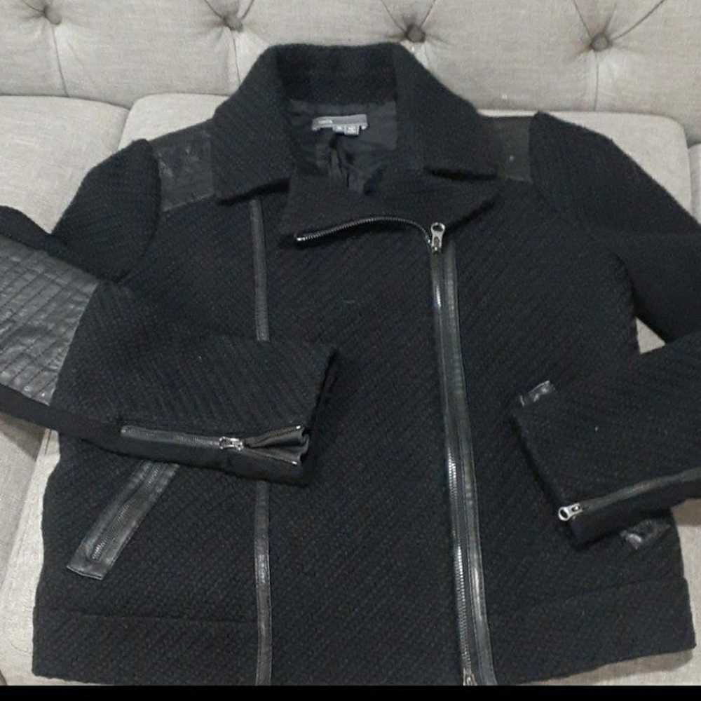 Vince black short wool blend jacket size M - image 10