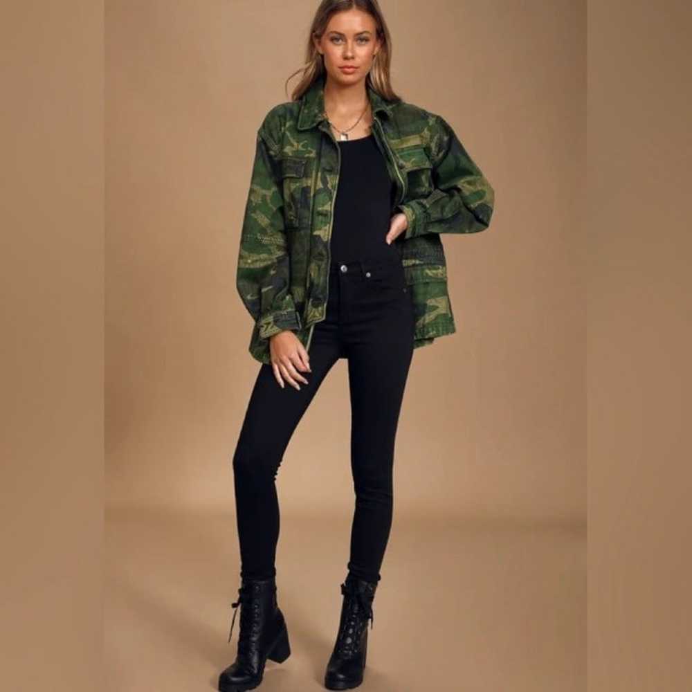Free People Seize The Day Camo Jacket xs - image 2
