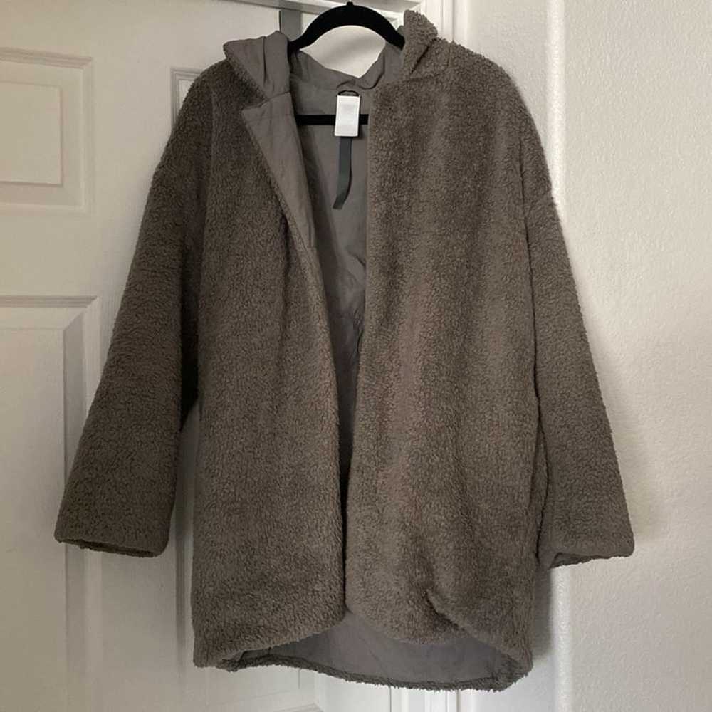 Vuori Sherpa blazer coat jacket in smoke gray, ov… - image 3