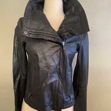 leather motorcycle jacket - image 1