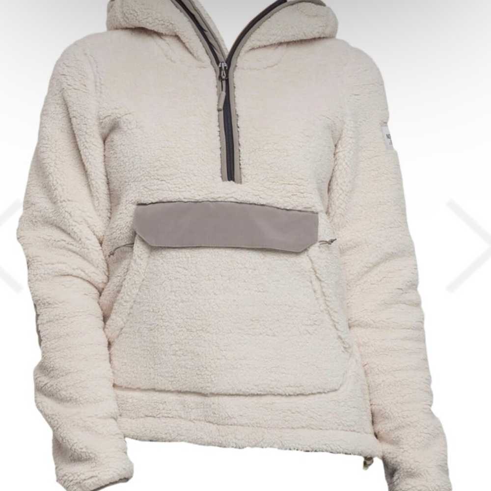 The North Face Campshire Pullover Cream Hoodie - image 1