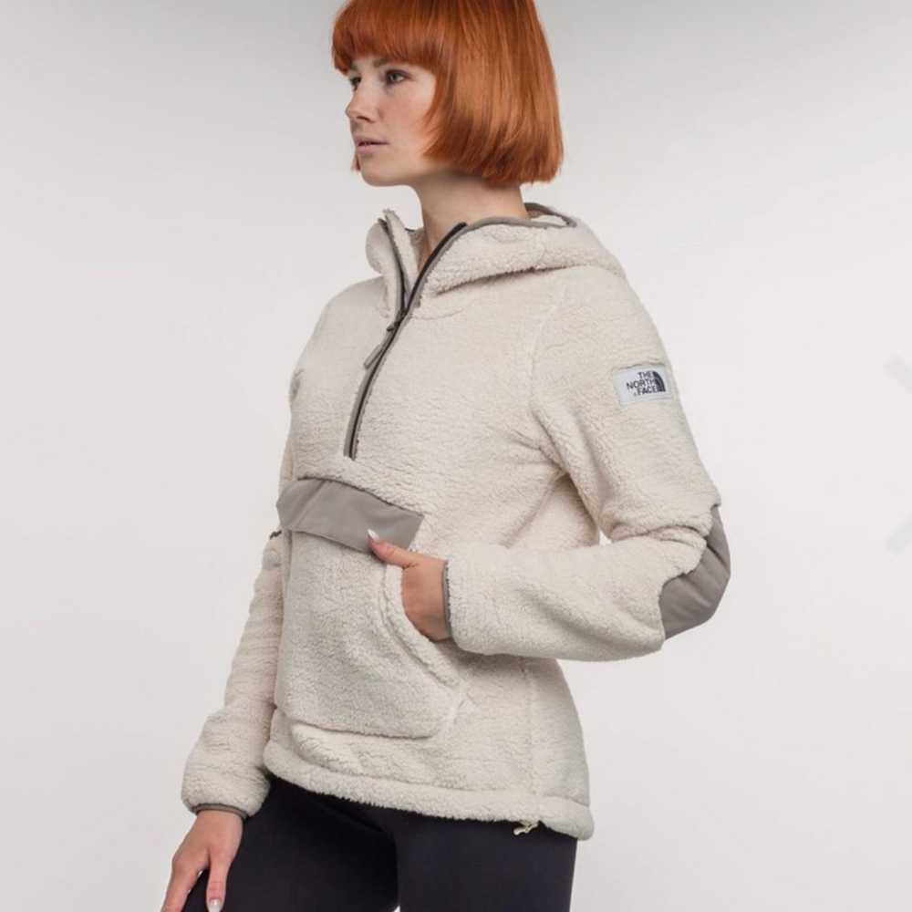 The North Face Campshire Pullover Cream Hoodie - image 3
