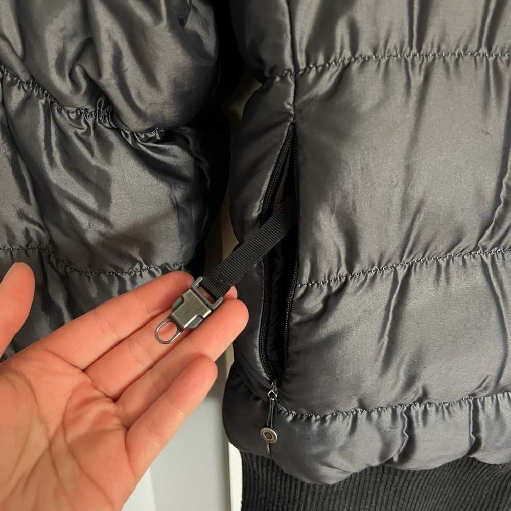 The North Face Puffer Jacket, Like New - image 6