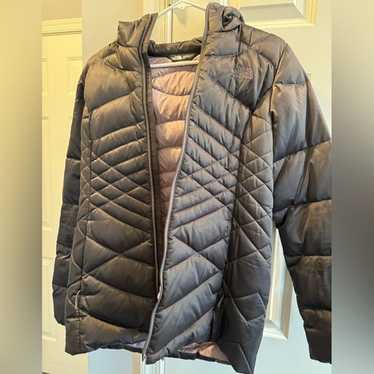 NorthFace Jacket with hood. Great condition - image 1