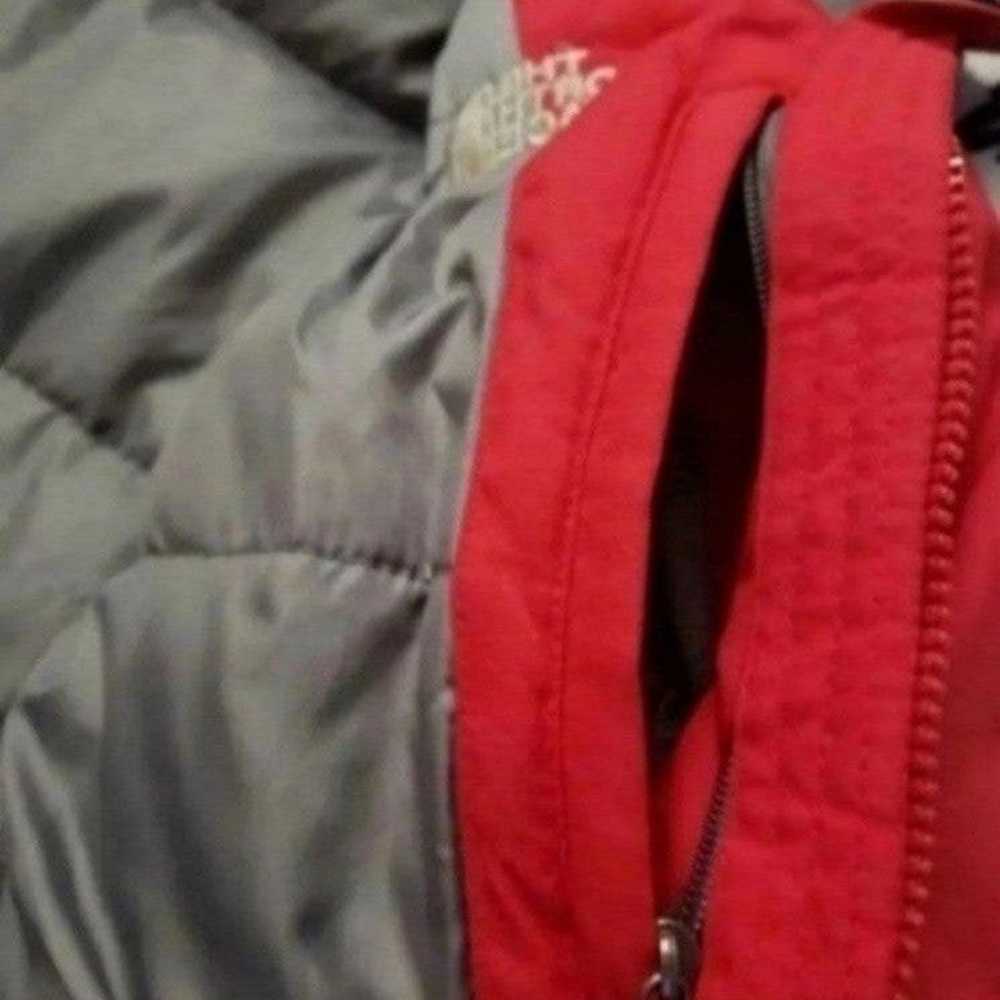 RED NORTHFACE COAT SIZE S - image 3