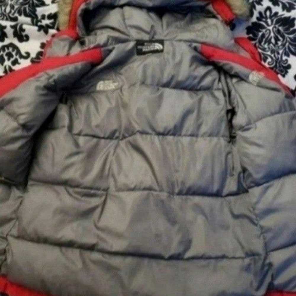 RED NORTHFACE COAT SIZE S - image 9