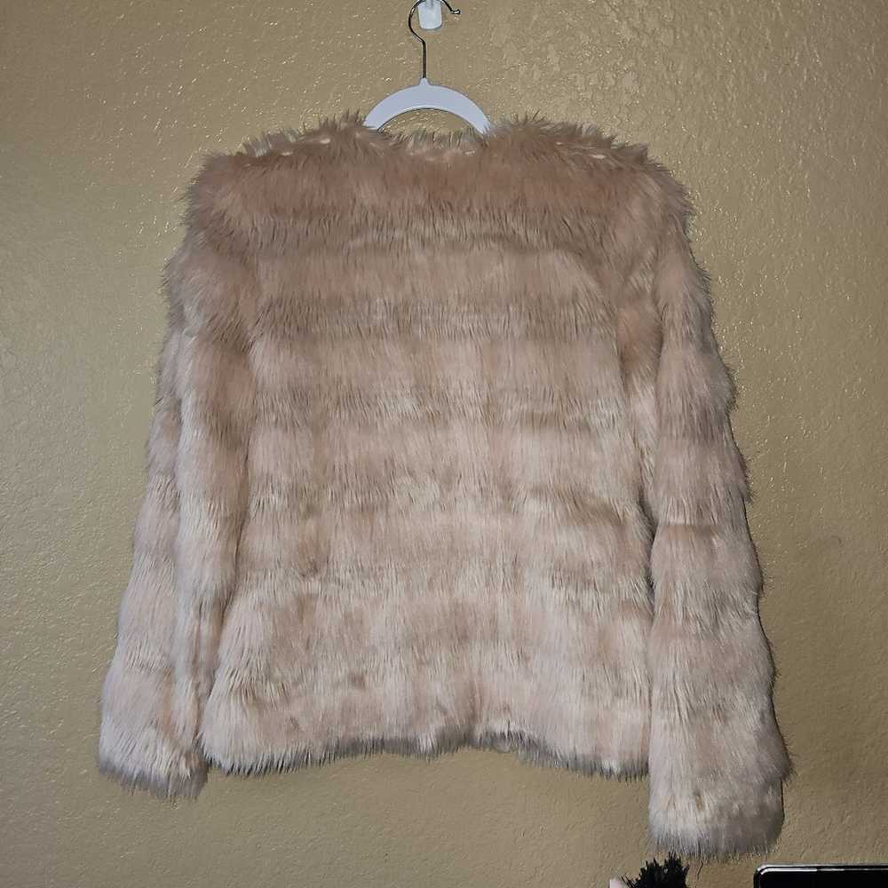 Live a Little faux fur coat blush color size S - image 7
