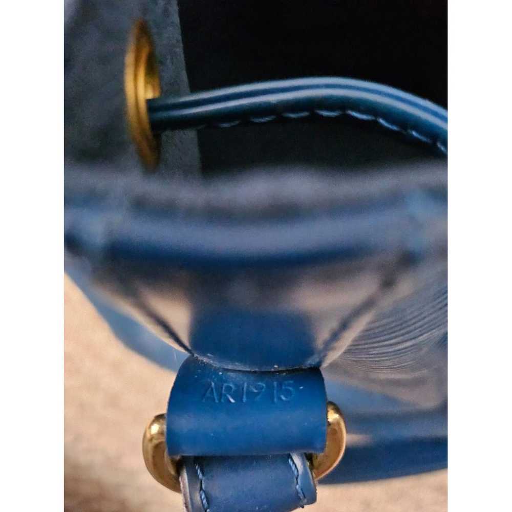 Louis Vuitton Noé leather handbag - image 4