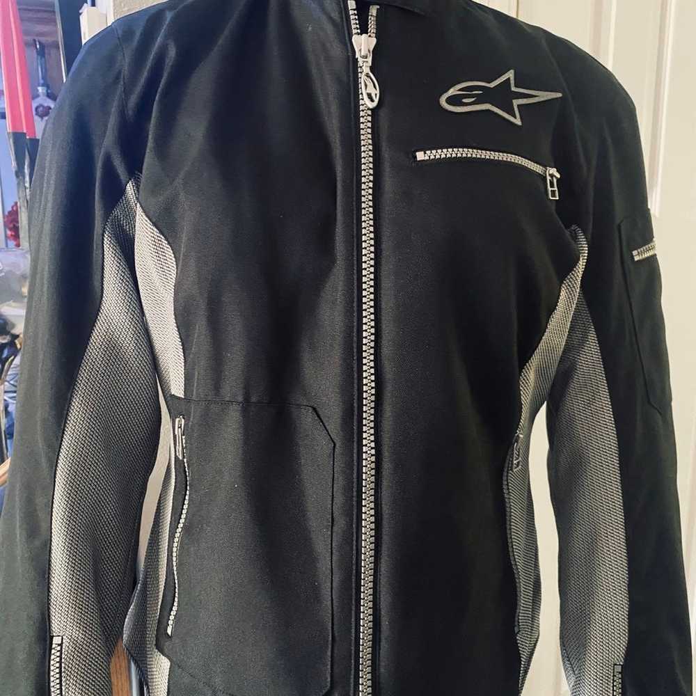 alpinestars motorcycle safety jacket - image 1