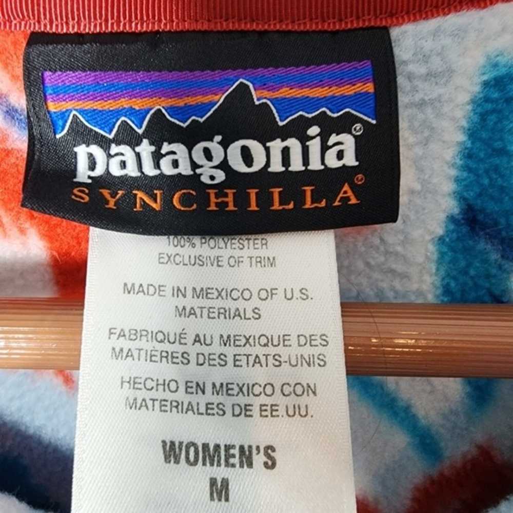 Patagonia Women's Blue and Red Floral Synchilla F… - image 6
