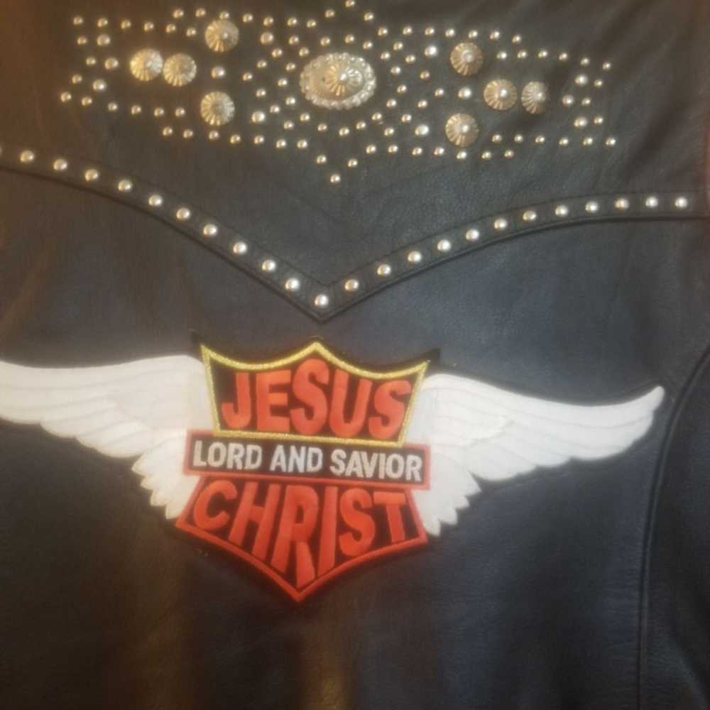Ladies leather biker vest - image 8