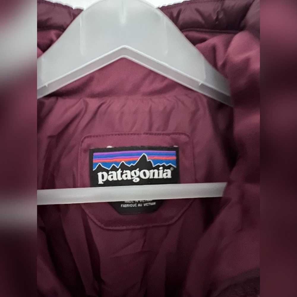 Patagonia Women's Radalie Jacket in Mystery Mauve… - image 2