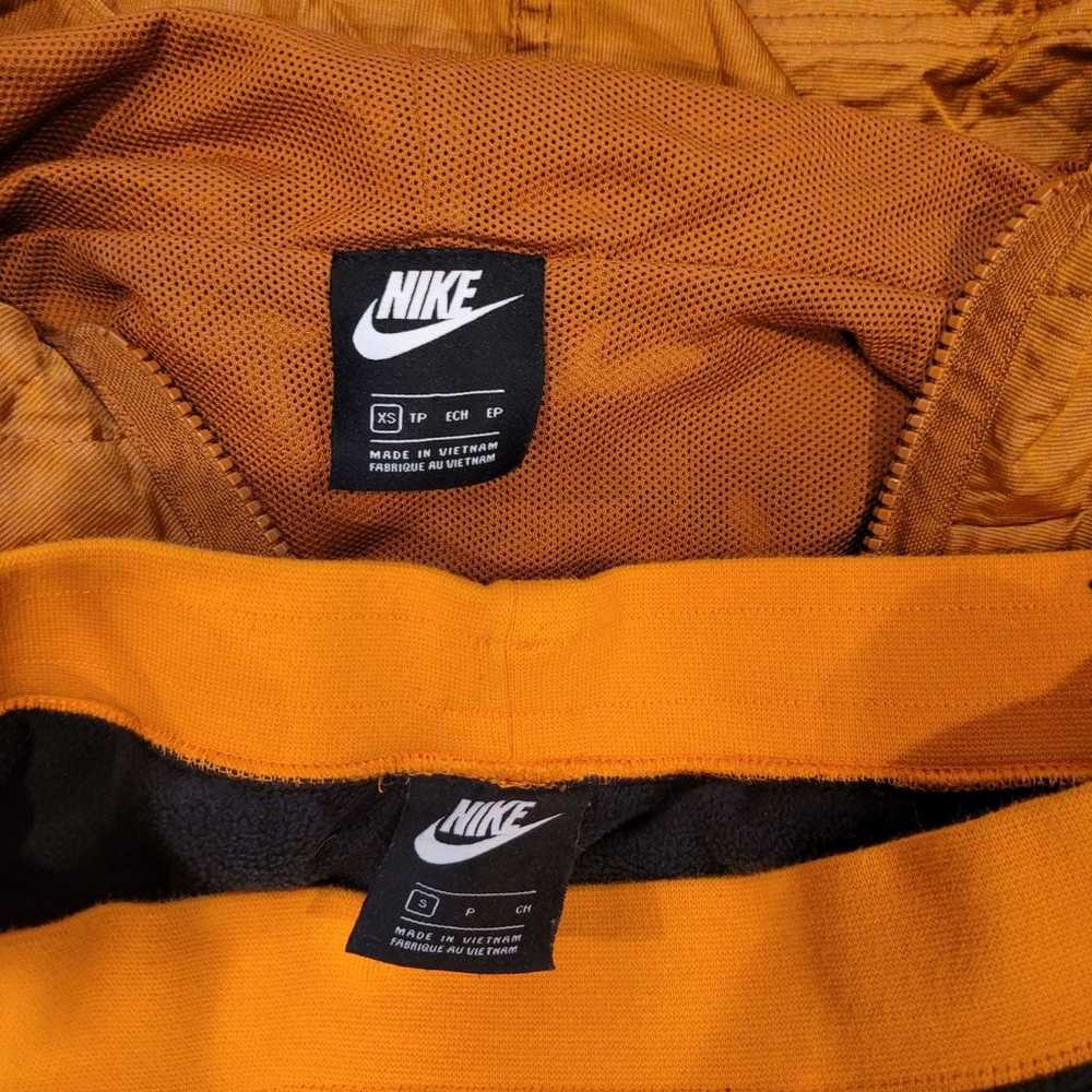 Nike cargo windrunner and joggers - image 4