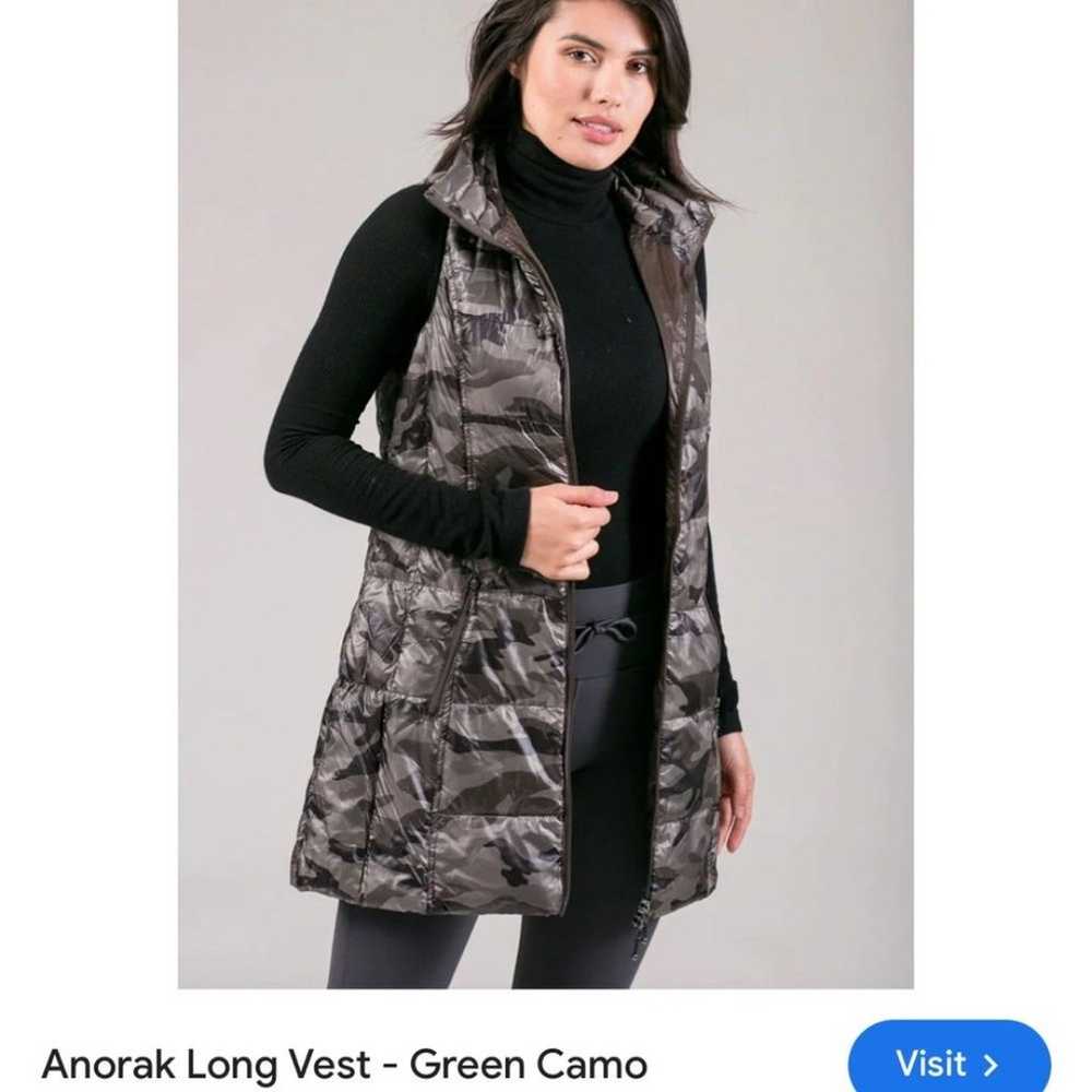 Anorak Long Line Camo Print Women’s Puffer Vest S… - image 2