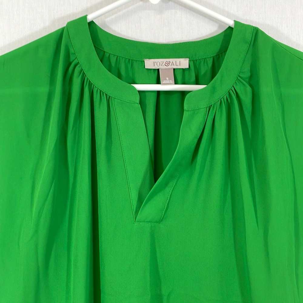 Vintage Roz & Ali Womens Green Short Sleeve Split… - image 3